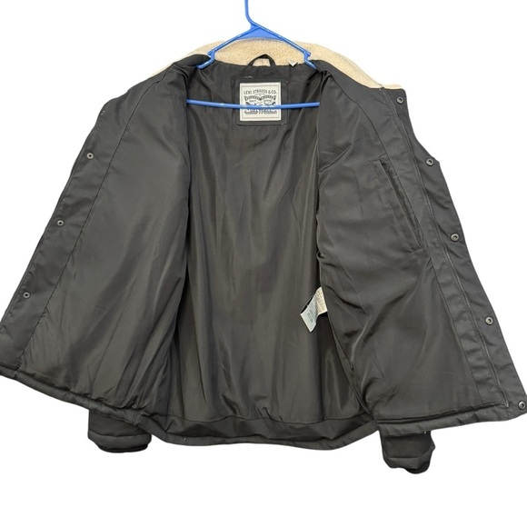 Levi’s Men’s M Black Gray Puffer Jacket Sherpa Collar Lined Winter Coat - Picture 2 of 11